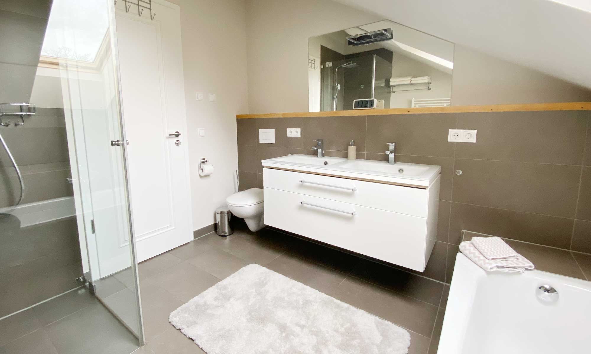 LakeHomeStays_Badezimmer02_01