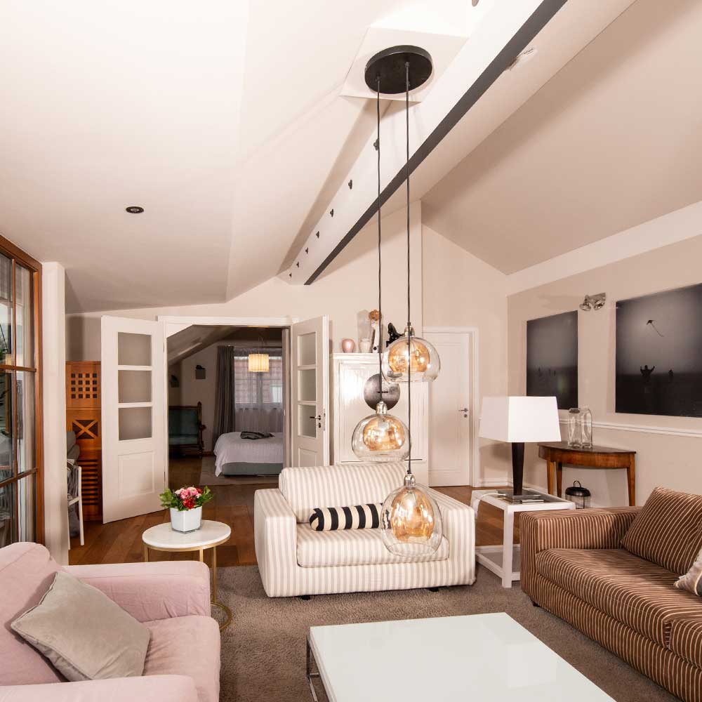 LakeHomeStays_Wohnzimmer_01_04